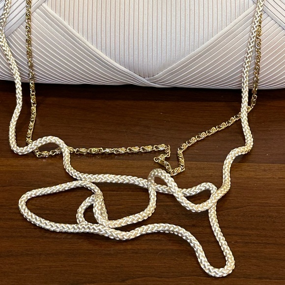 VTG 1980-90s Kate Landry Pleated Champagne Satin 3-Way Convertible Evening Bag - Picture 6 of 16